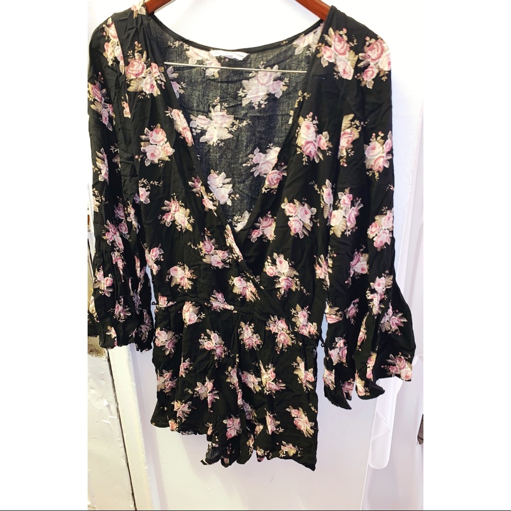 Black short romper with pink flowers